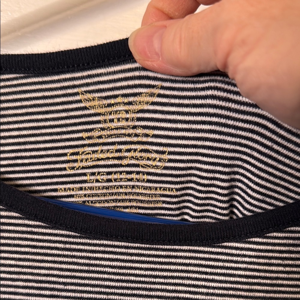 Faded Glory Fitted Blouse - Picture 2 of 4